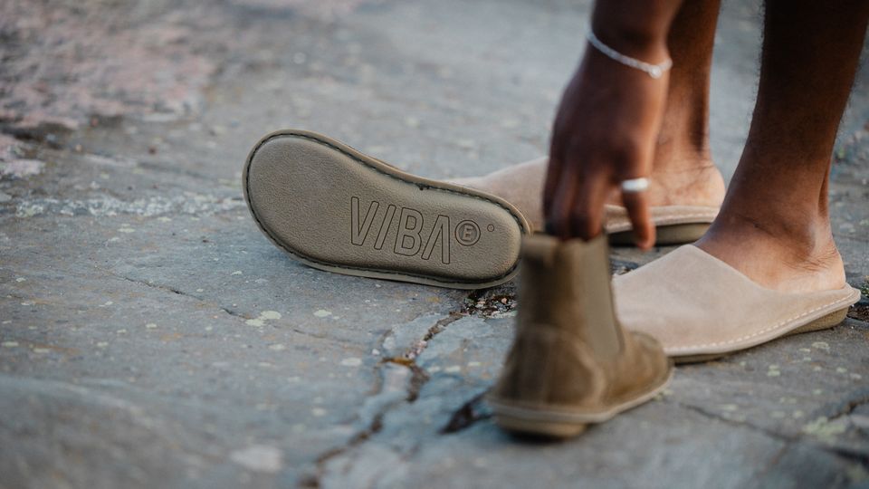 HELSINKI Suede